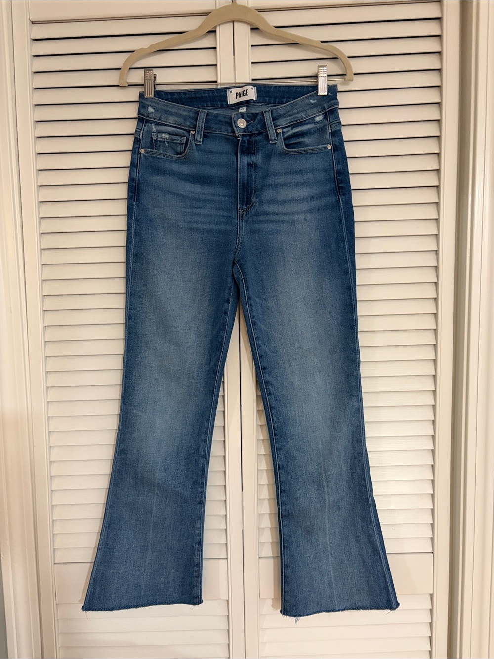 Paige High-Rise Laurel Canyon Raw Hem in Olivin Distressed 28